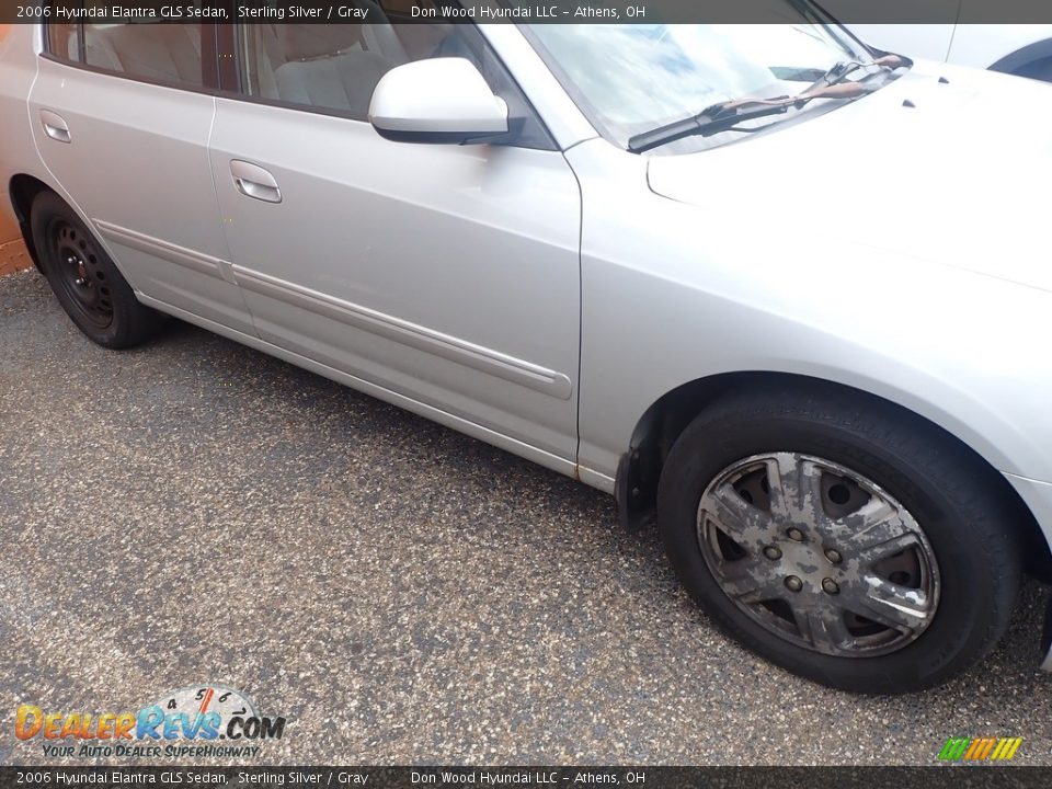 2006 Hyundai Elantra GLS Sedan Sterling Silver / Gray Photo #3