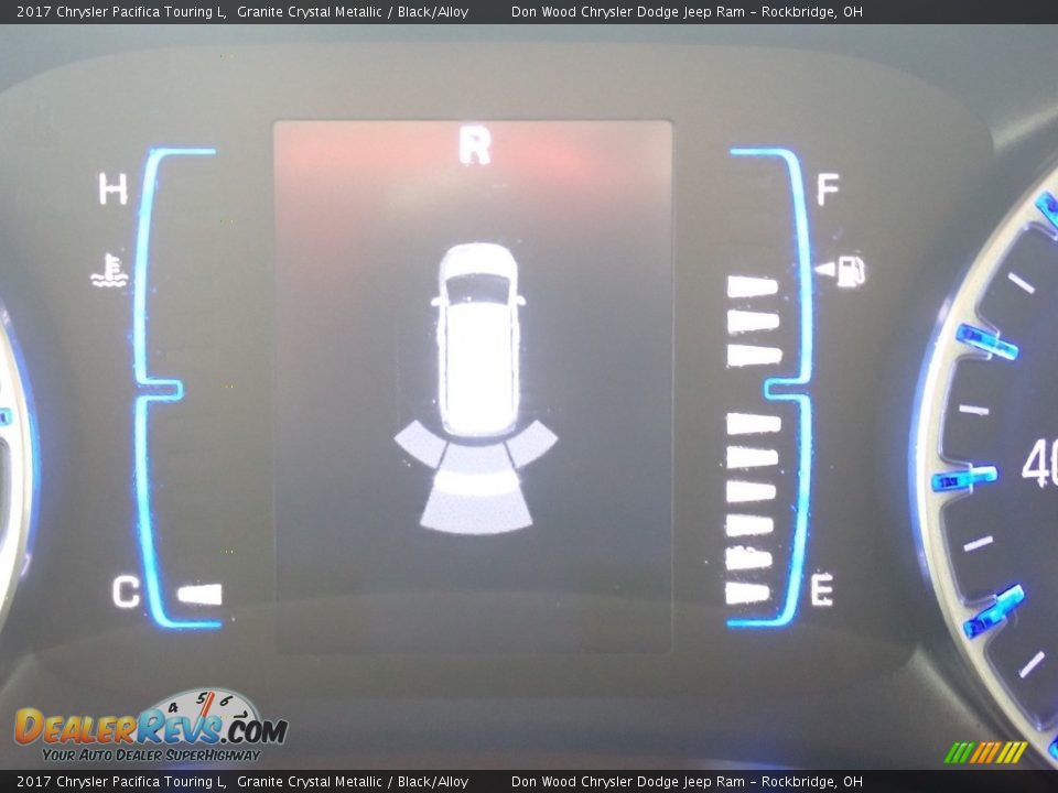 2017 Chrysler Pacifica Touring L Granite Crystal Metallic / Black/Alloy Photo #2