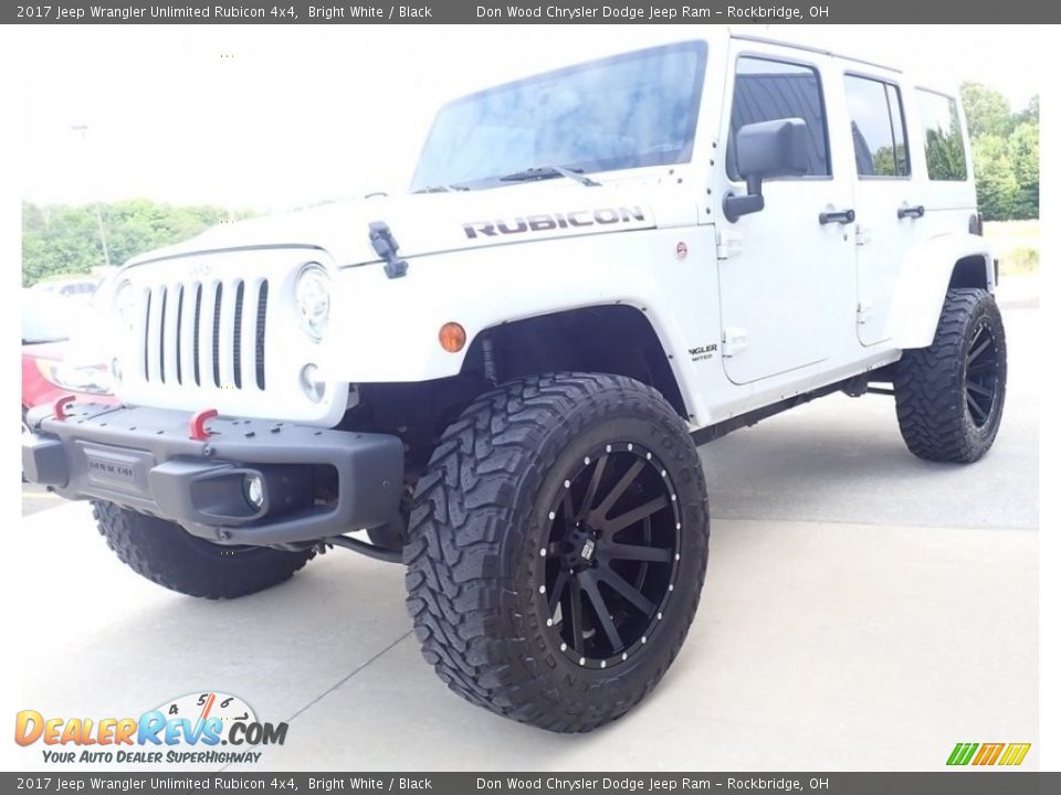 2017 Jeep Wrangler Unlimited Rubicon 4x4 Bright White / Black Photo #4