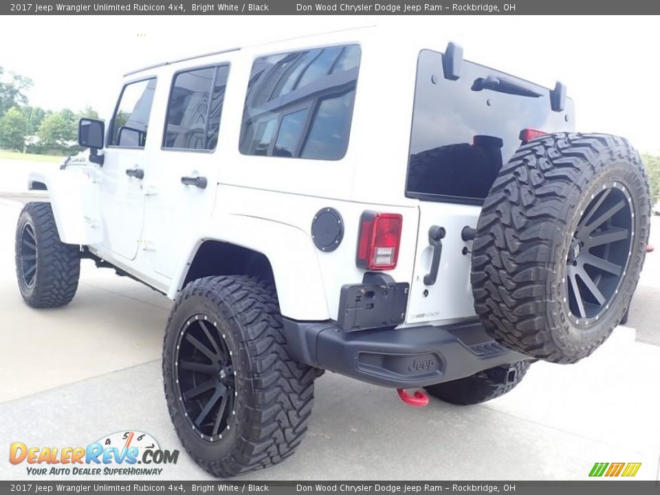 2017 Jeep Wrangler Unlimited Rubicon 4x4 Bright White / Black Photo #6
