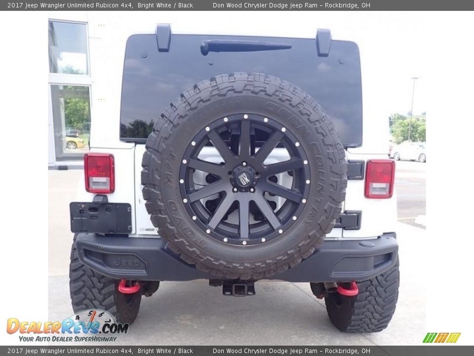 2017 Jeep Wrangler Unlimited Rubicon 4x4 Bright White / Black Photo #7