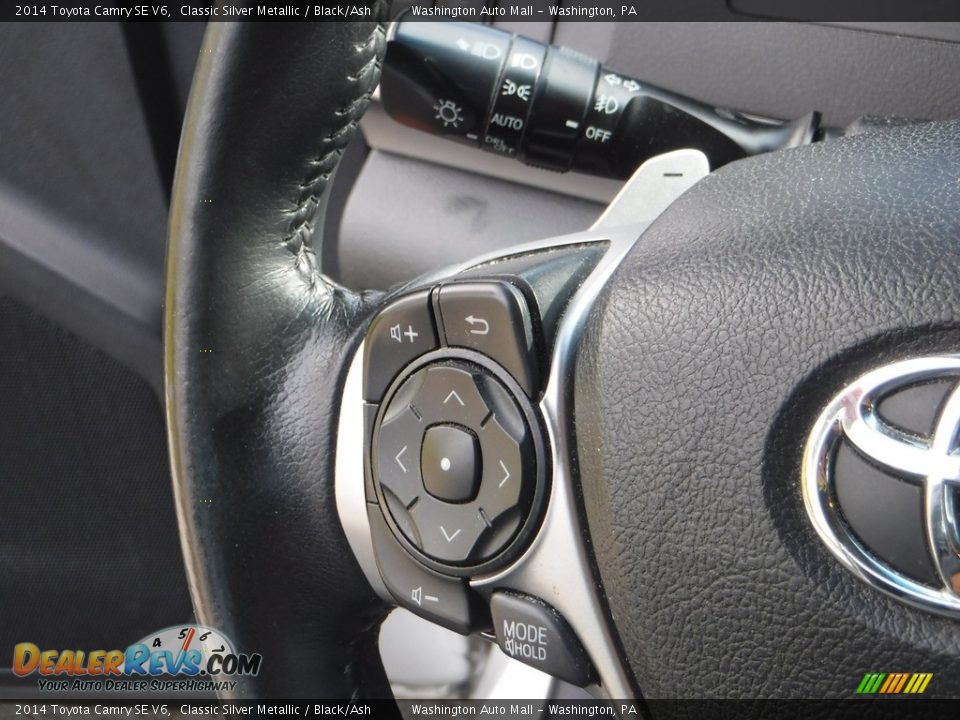 2014 Toyota Camry SE V6 Classic Silver Metallic / Black/Ash Photo #6