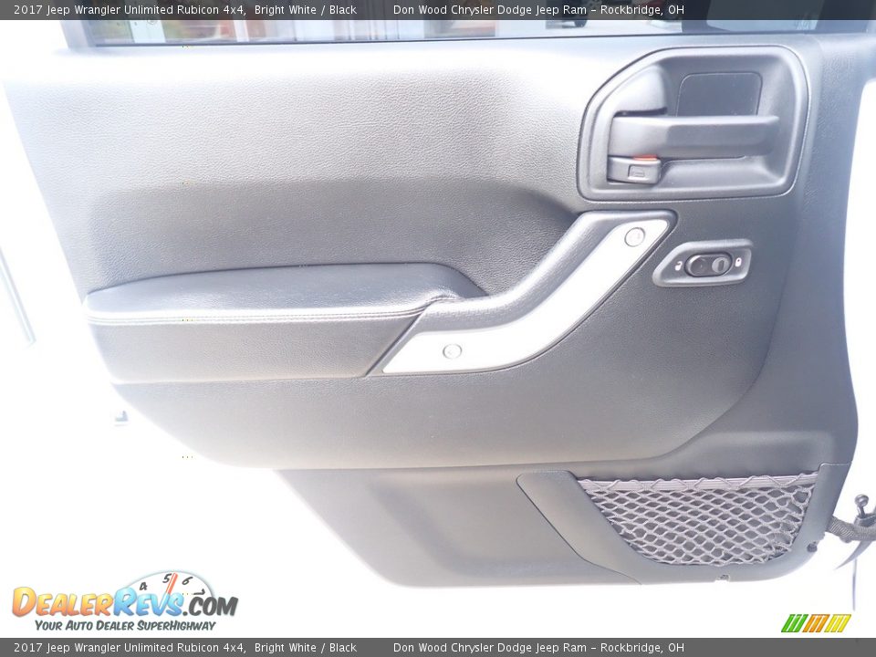 2017 Jeep Wrangler Unlimited Rubicon 4x4 Bright White / Black Photo #15