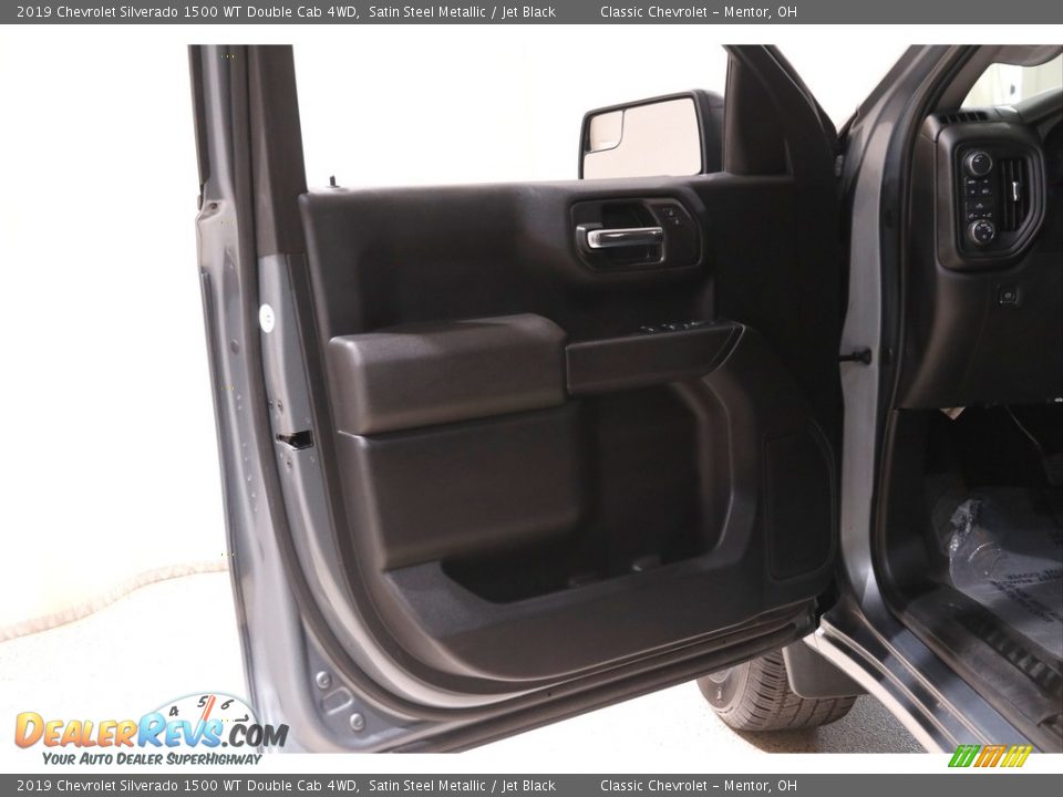 2019 Chevrolet Silverado 1500 WT Double Cab 4WD Satin Steel Metallic / Jet Black Photo #4