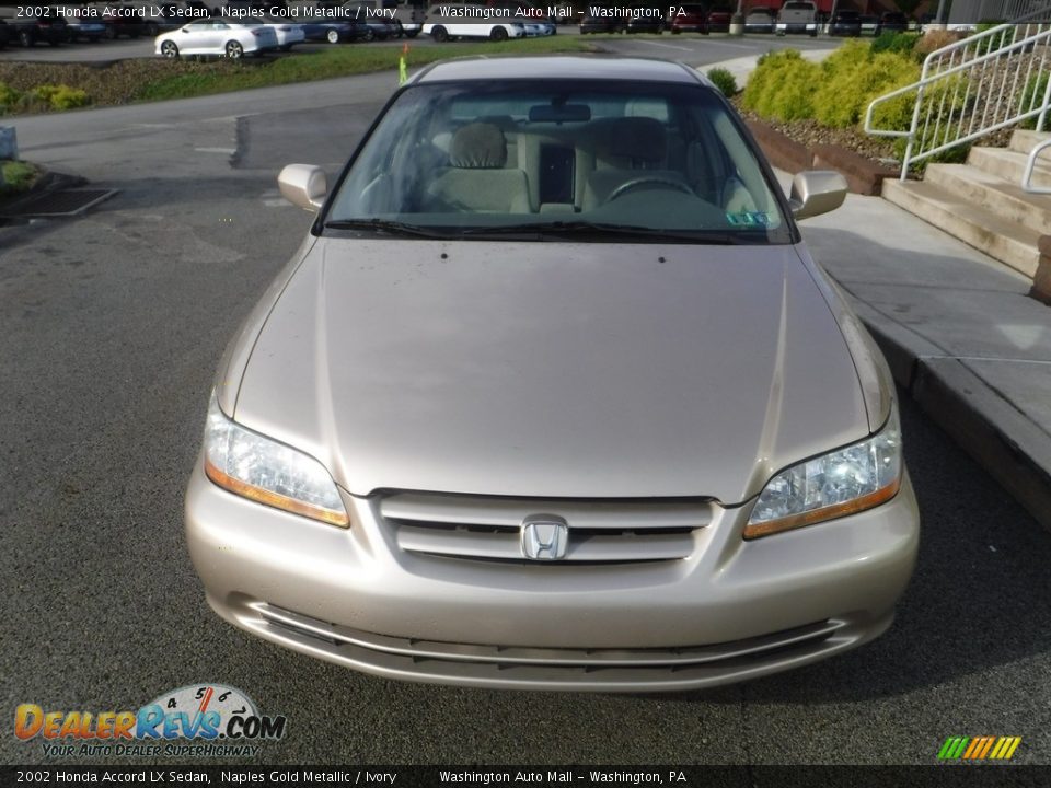 2002 Honda Accord LX Sedan Naples Gold Metallic / Ivory Photo #7