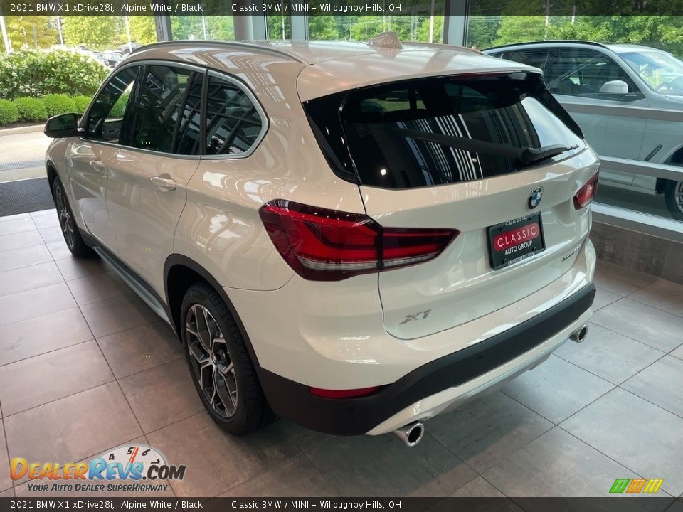 2021 BMW X1 xDrive28i Alpine White / Black Photo #2