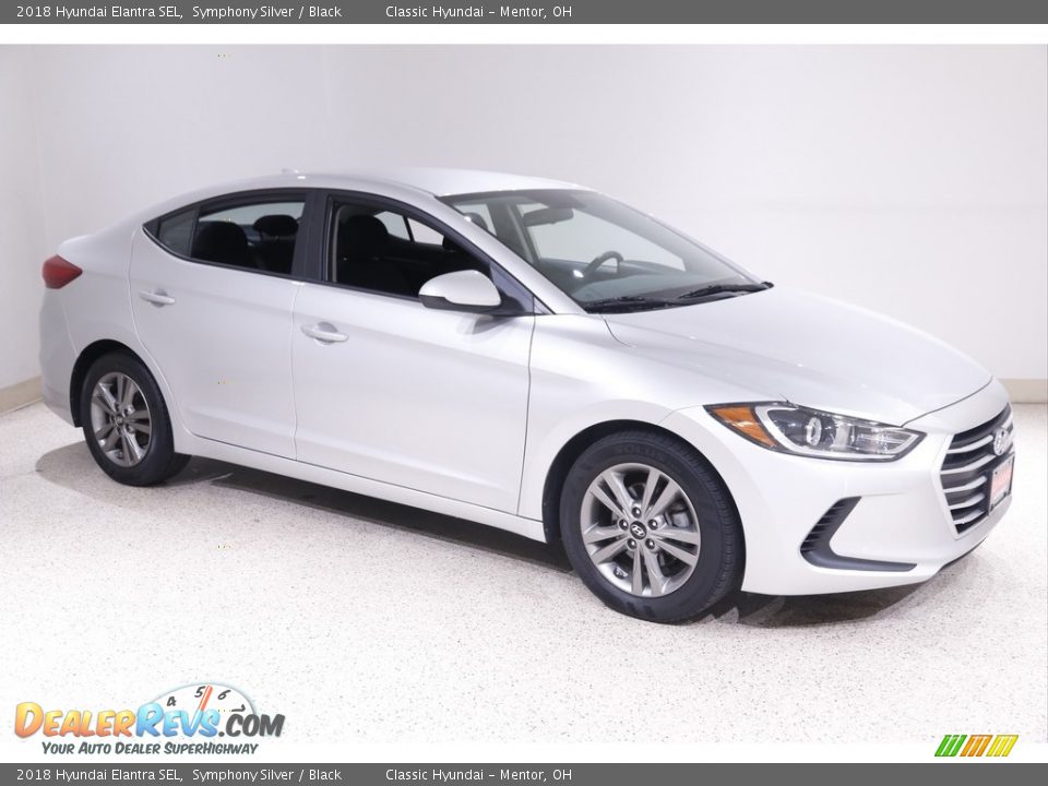 2018 Hyundai Elantra SEL Symphony Silver / Black Photo #1