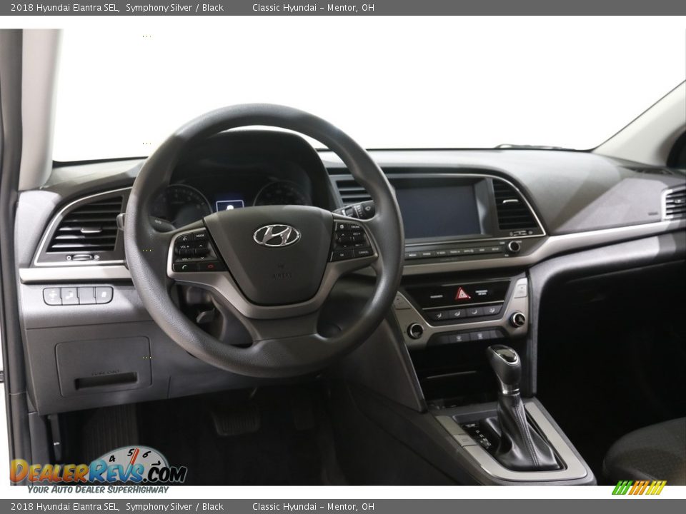 2018 Hyundai Elantra SEL Symphony Silver / Black Photo #6