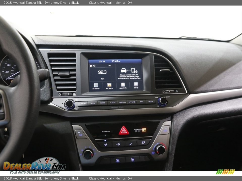 2018 Hyundai Elantra SEL Symphony Silver / Black Photo #9