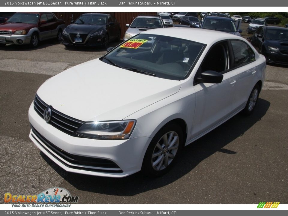 2015 Volkswagen Jetta SE Sedan Pure White / Titan Black Photo #1