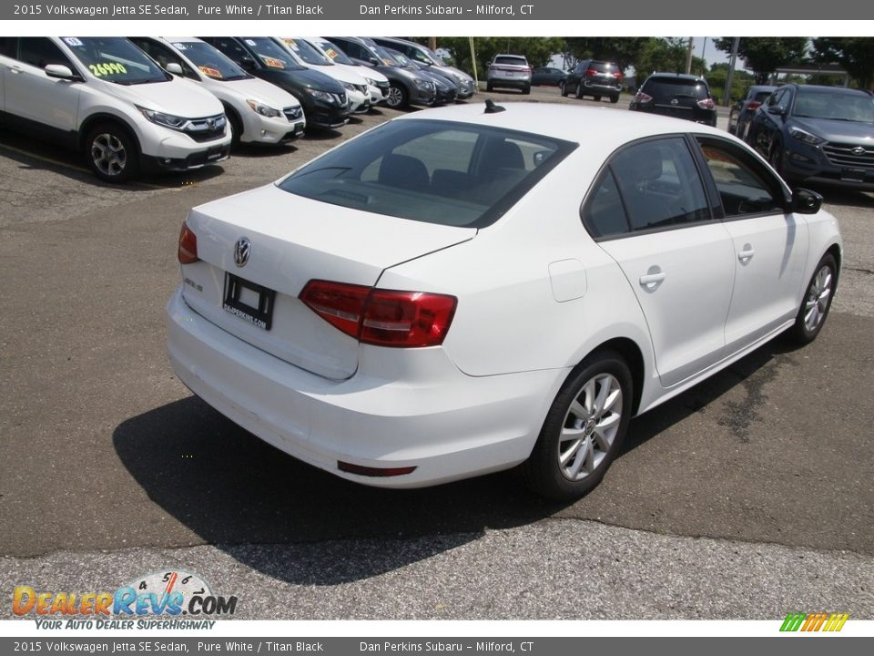 2015 Volkswagen Jetta SE Sedan Pure White / Titan Black Photo #5