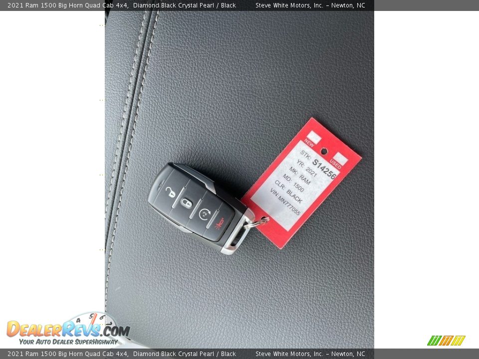 2021 Ram 1500 Big Horn Quad Cab 4x4 Diamond Black Crystal Pearl / Black Photo #32