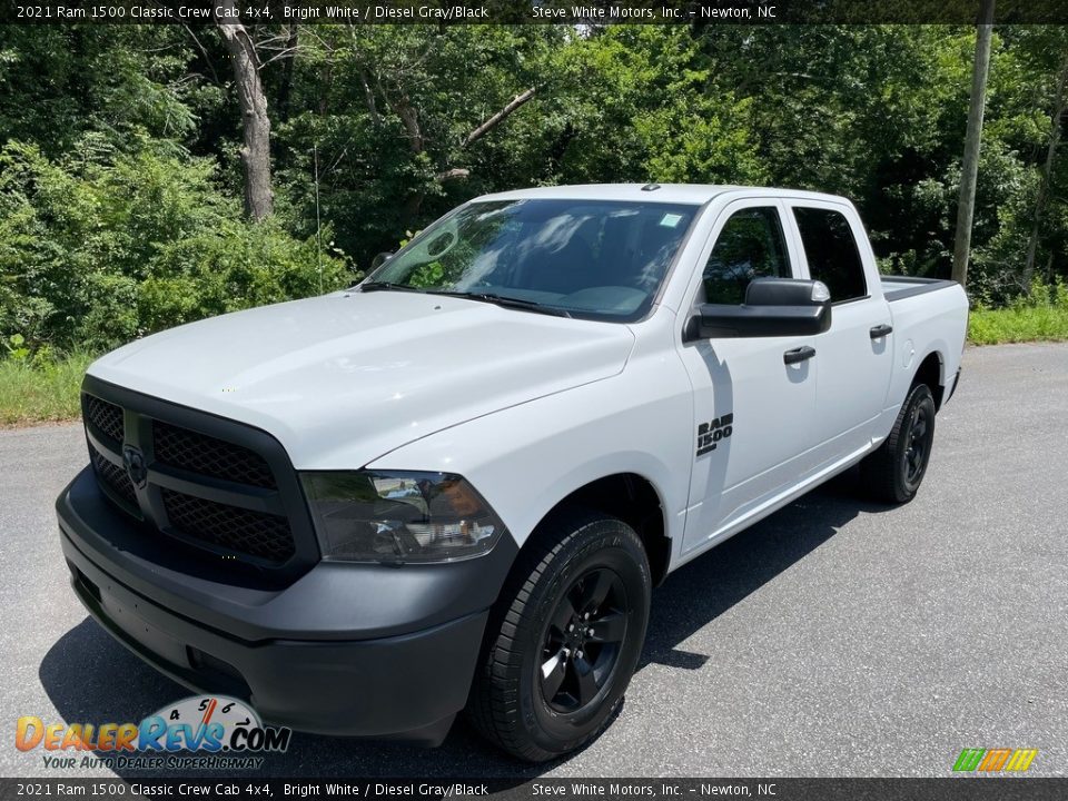 2021 Ram 1500 Classic Crew Cab 4x4 Bright White / Diesel Gray/Black Photo #2