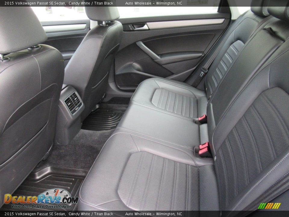 Rear Seat of 2015 Volkswagen Passat SE Sedan Photo #12