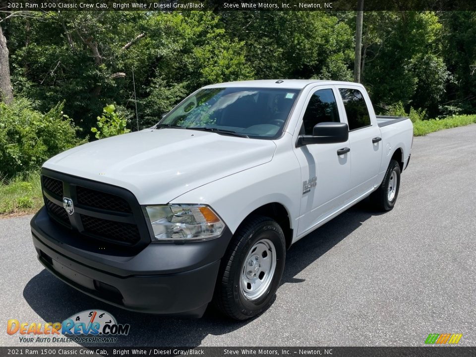 2021 Ram 1500 Classic Crew Cab Bright White / Diesel Gray/Black Photo #2