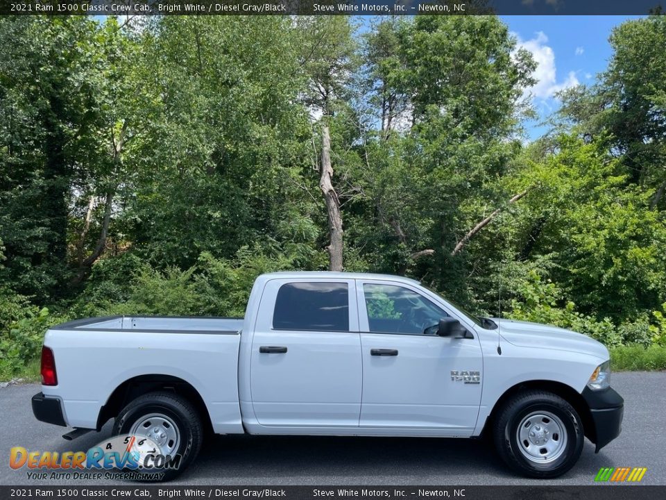 2021 Ram 1500 Classic Crew Cab Bright White / Diesel Gray/Black Photo #5