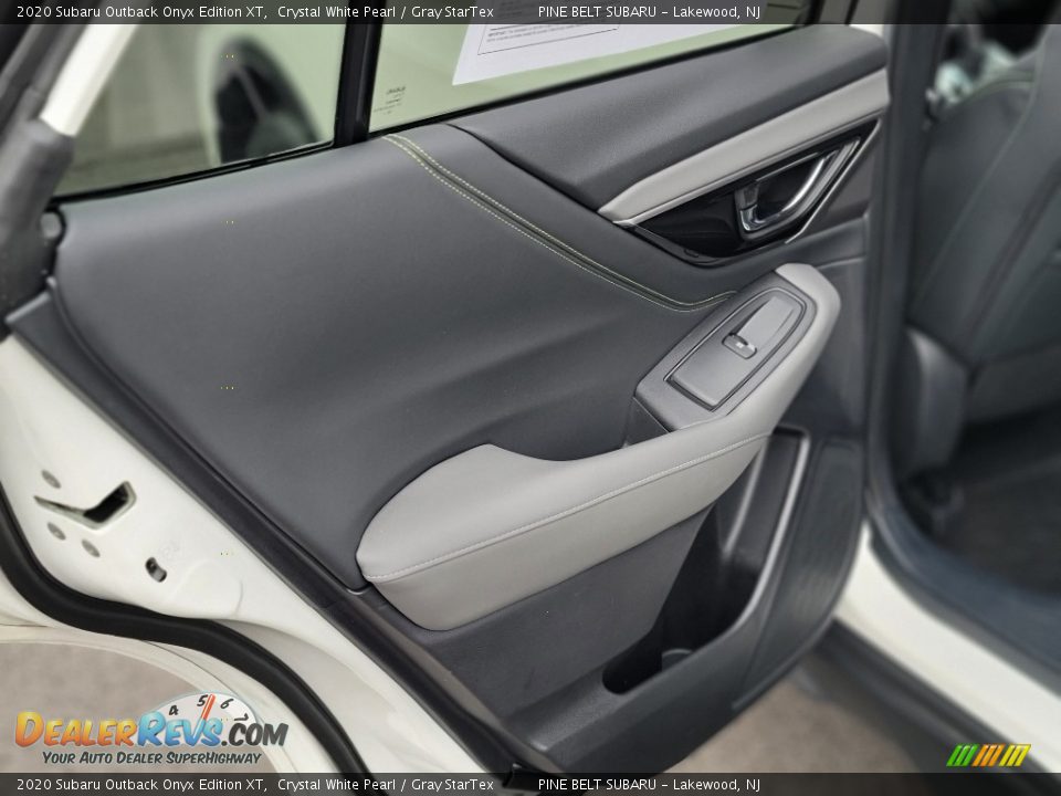 Door Panel of 2020 Subaru Outback Onyx Edition XT Photo #34