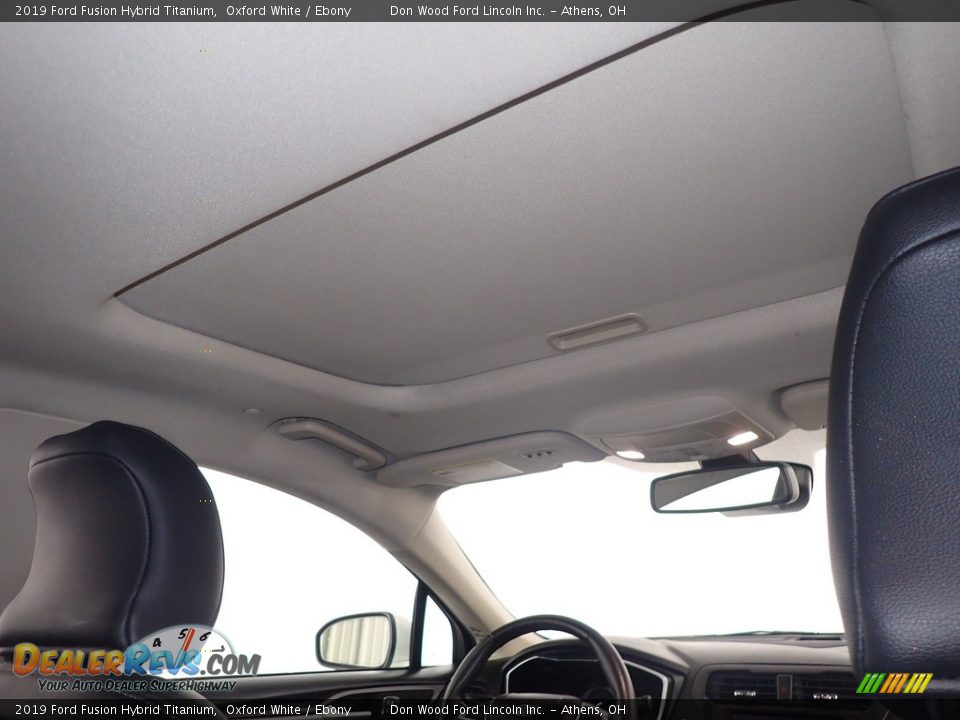 2019 Ford Fusion Hybrid Titanium Oxford White / Ebony Photo #2