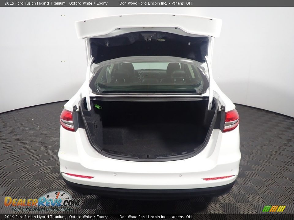 2019 Ford Fusion Hybrid Titanium Oxford White / Ebony Photo #16