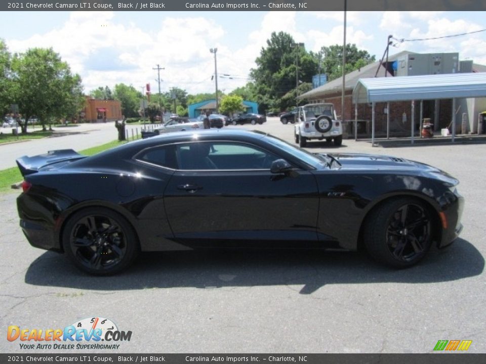 2021 Chevrolet Camaro LT1 Coupe Black / Jet Black Photo #11