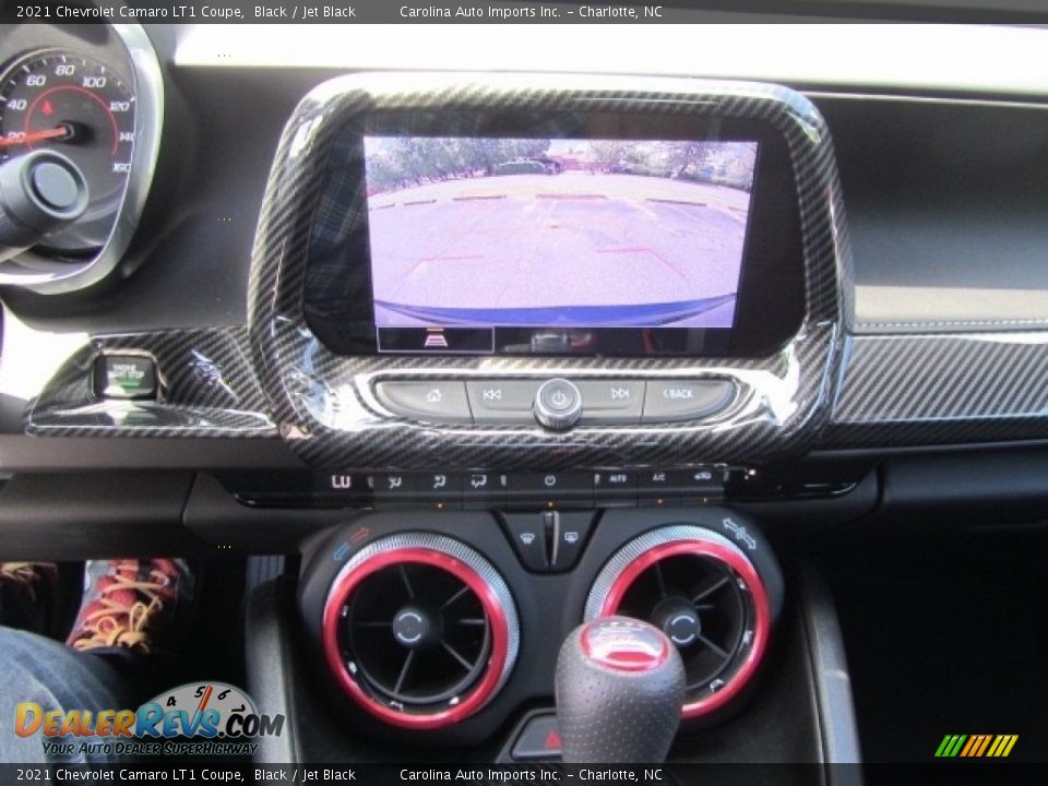 Controls of 2021 Chevrolet Camaro LT1 Coupe Photo #16