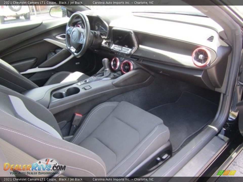 Dashboard of 2021 Chevrolet Camaro LT1 Coupe Photo #22