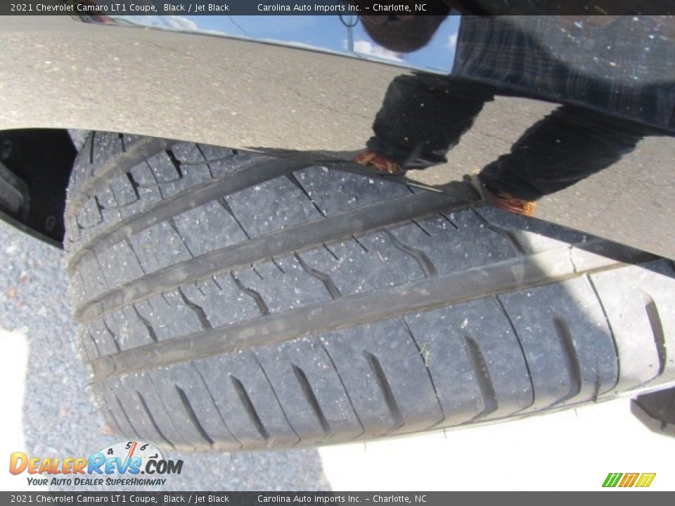2021 Chevrolet Camaro LT1 Coupe Black / Jet Black Photo #27