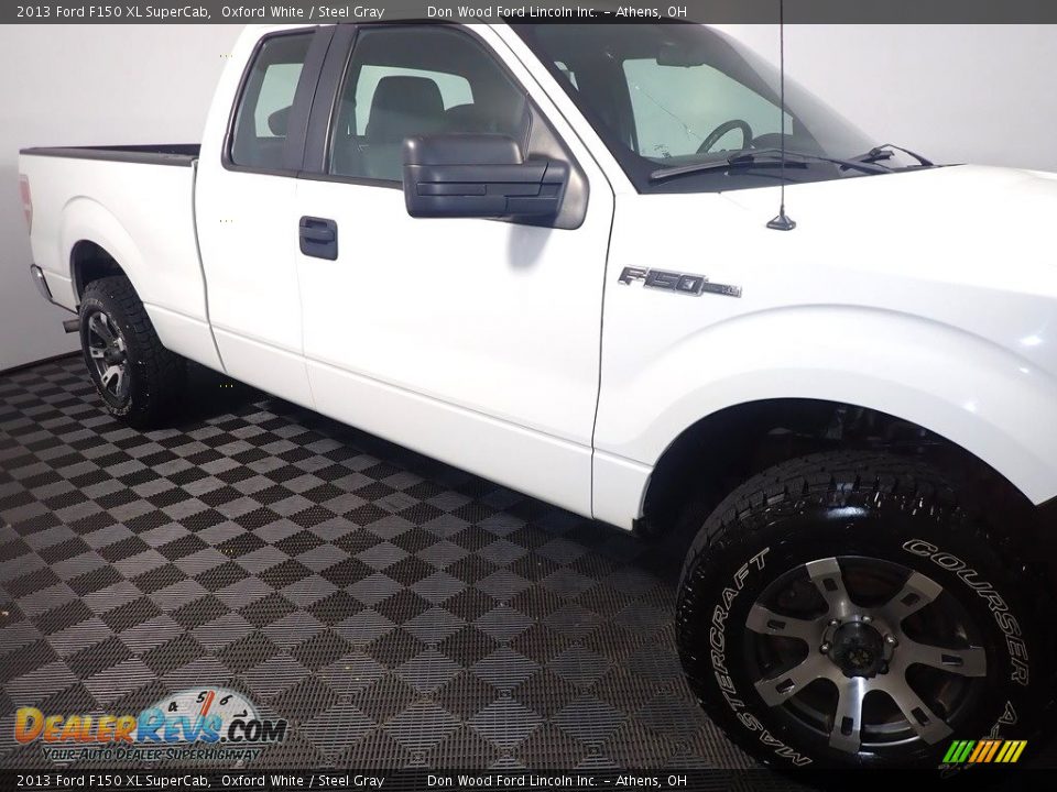 2013 Ford F150 XL SuperCab Oxford White / Steel Gray Photo #4