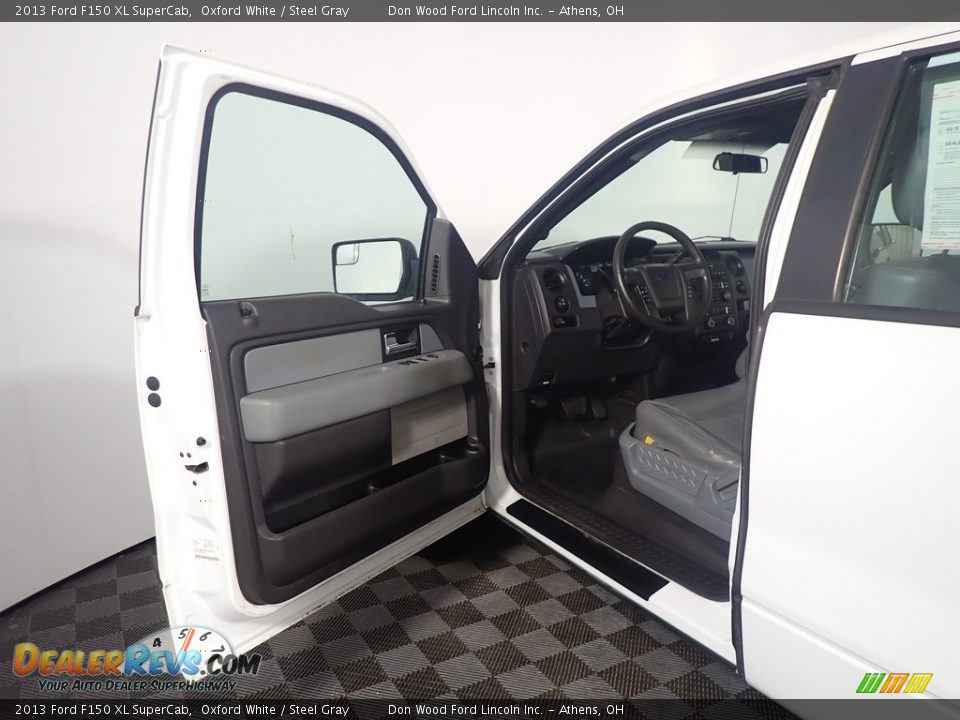 2013 Ford F150 XL SuperCab Oxford White / Steel Gray Photo #19