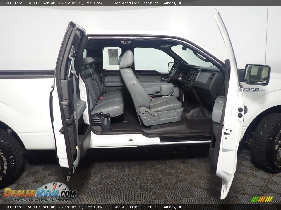 2013 Ford F150 XL SuperCab Oxford White / Steel Gray Photo #33
