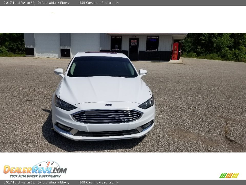 2017 Ford Fusion SE Oxford White / Ebony Photo #3