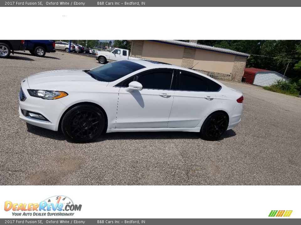 2017 Ford Fusion SE Oxford White / Ebony Photo #5