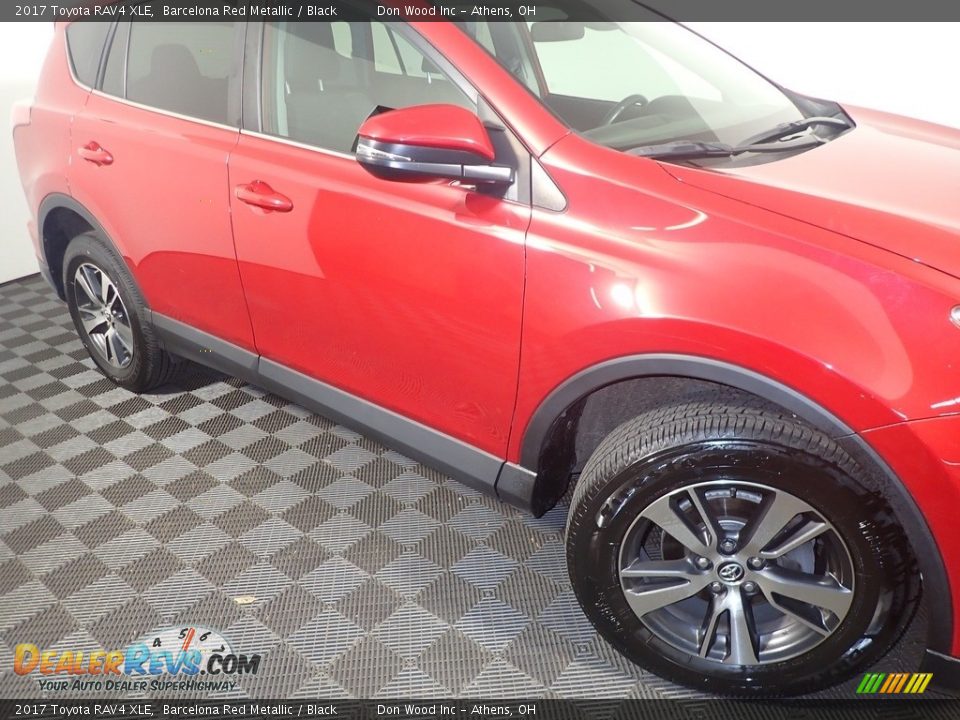 2017 Toyota RAV4 XLE Barcelona Red Metallic / Black Photo #5