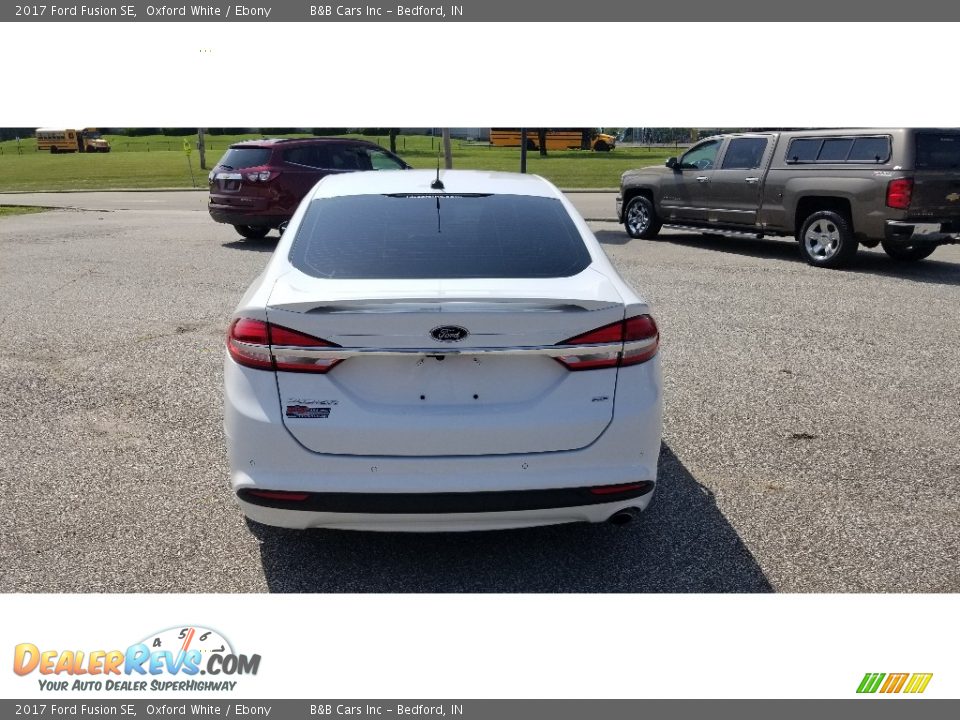 2017 Ford Fusion SE Oxford White / Ebony Photo #7