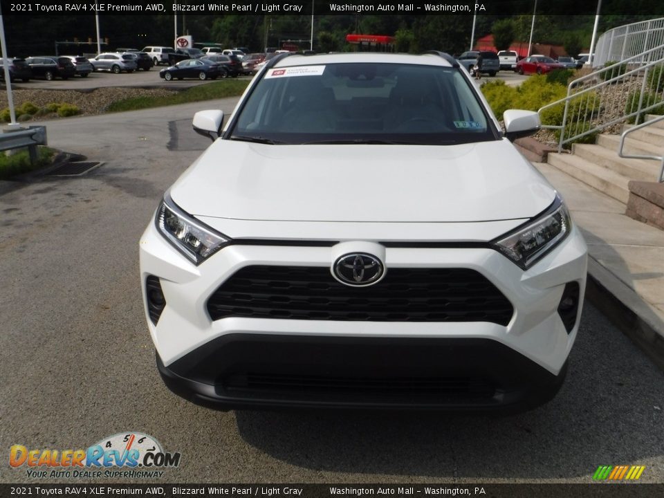 2021 Toyota RAV4 XLE Premium AWD Blizzard White Pearl / Light Gray Photo #12