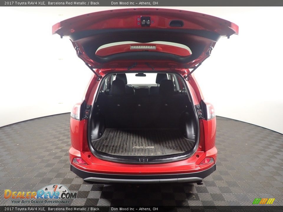2017 Toyota RAV4 XLE Barcelona Red Metallic / Black Photo #15