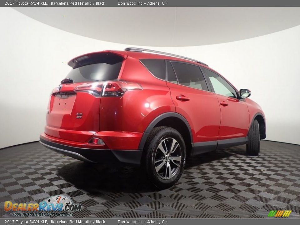 2017 Toyota RAV4 XLE Barcelona Red Metallic / Black Photo #17