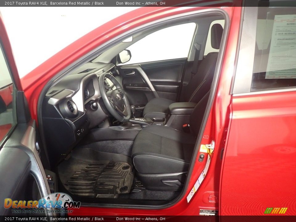 2017 Toyota RAV4 XLE Barcelona Red Metallic / Black Photo #23