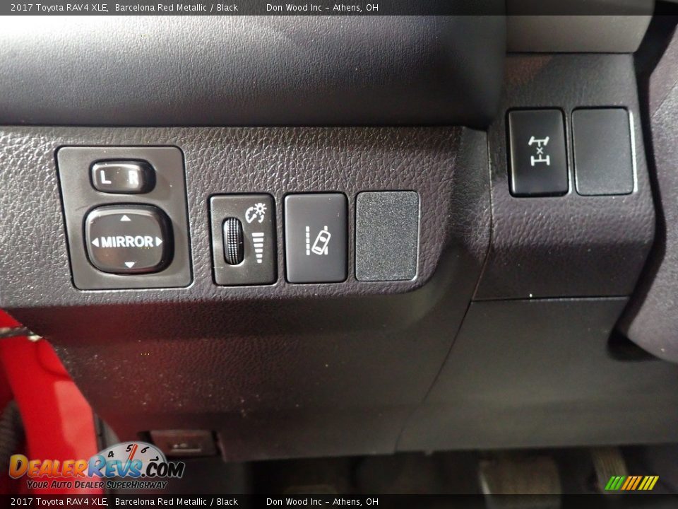 2017 Toyota RAV4 XLE Barcelona Red Metallic / Black Photo #32