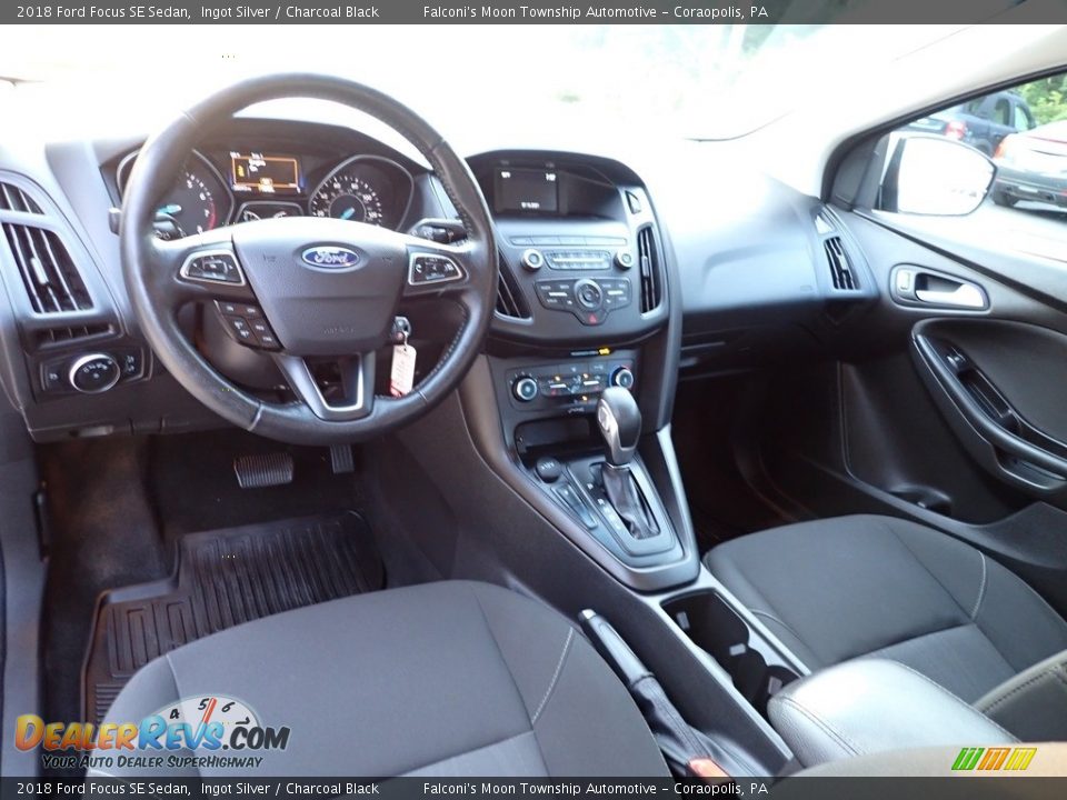 2018 Ford Focus SE Sedan Ingot Silver / Charcoal Black Photo #19