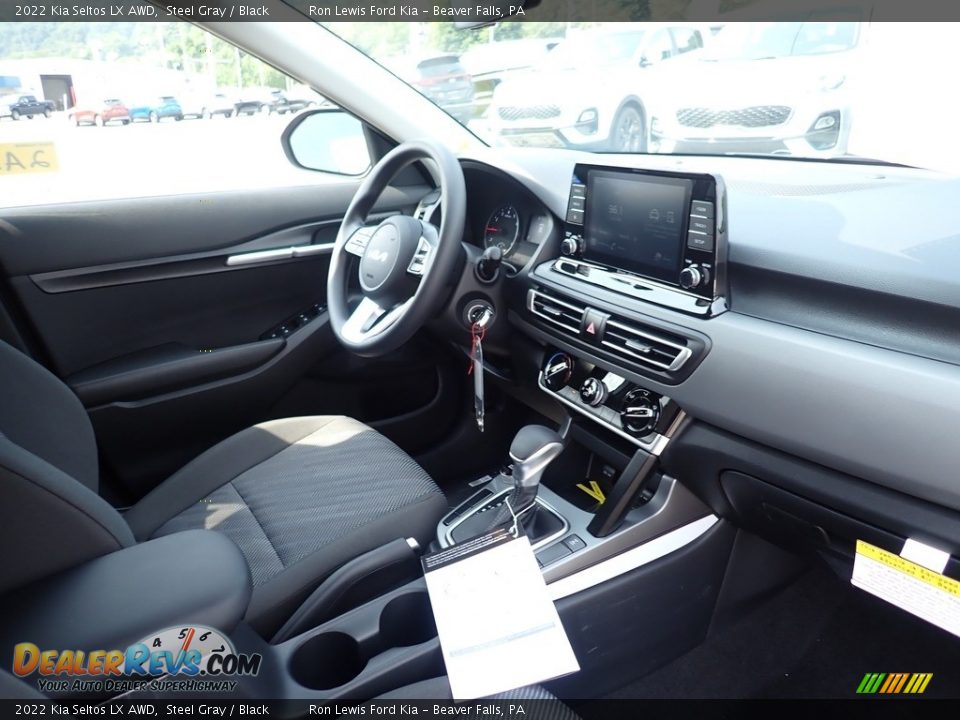 2022 Kia Seltos LX AWD Steel Gray / Black Photo #12