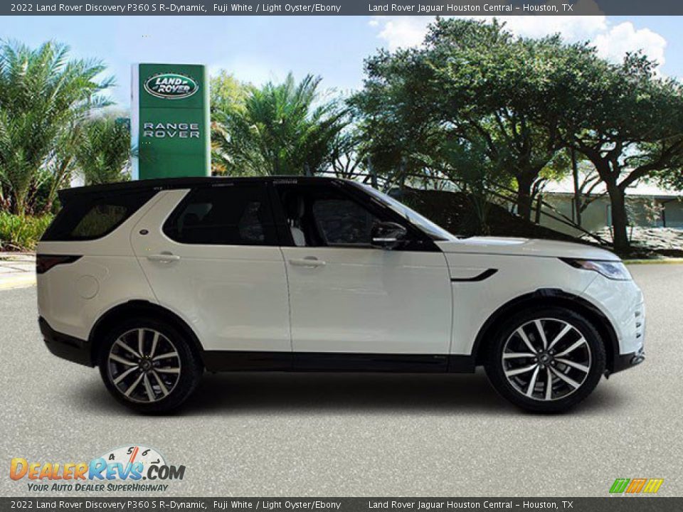 2022 Land Rover Discovery P360 S R-Dynamic Fuji White / Light Oyster/Ebony Photo #11