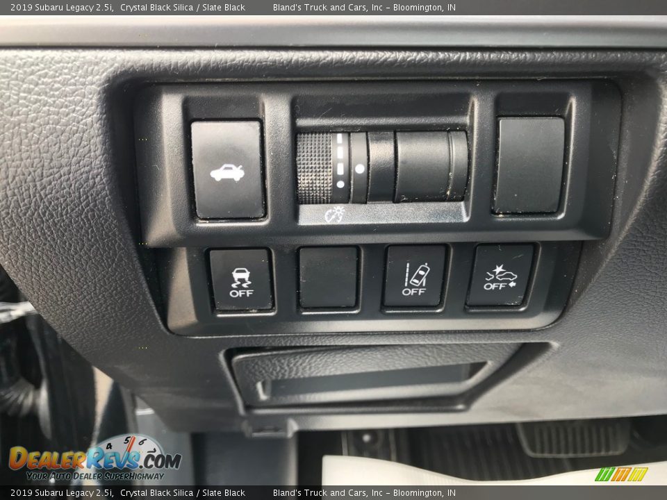 2019 Subaru Legacy 2.5i Crystal Black Silica / Slate Black Photo #16