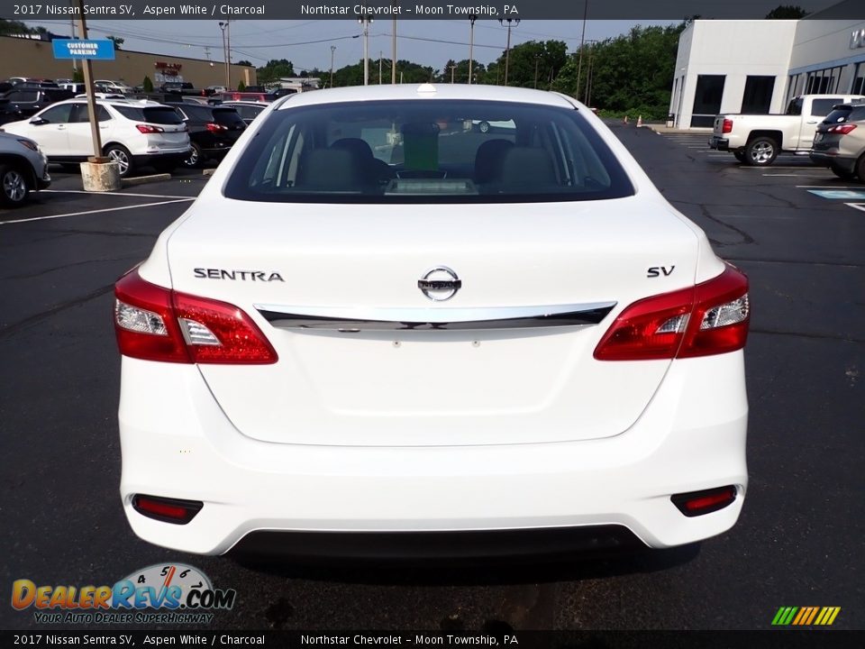 2017 Nissan Sentra SV Aspen White / Charcoal Photo #6