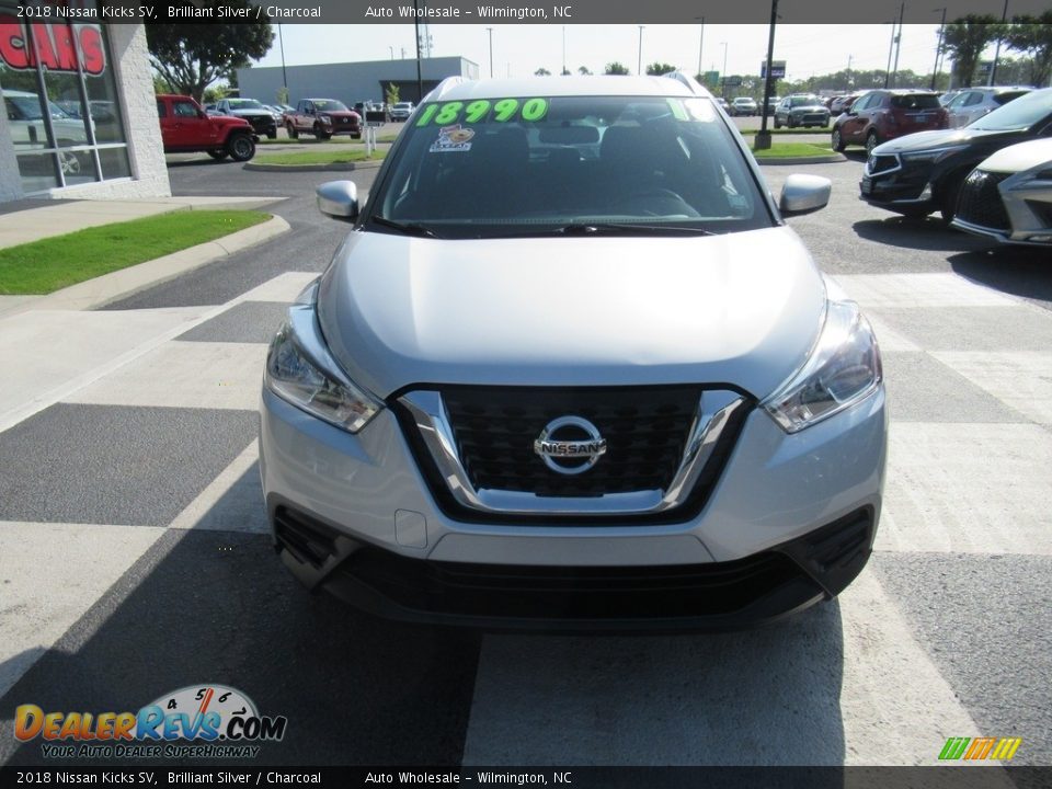 2018 Nissan Kicks SV Brilliant Silver / Charcoal Photo #2