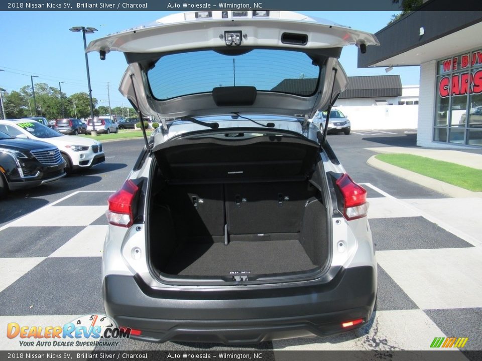 2018 Nissan Kicks SV Brilliant Silver / Charcoal Photo #5