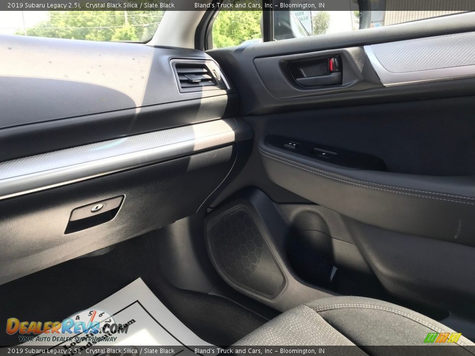 2019 Subaru Legacy 2.5i Crystal Black Silica / Slate Black Photo #35