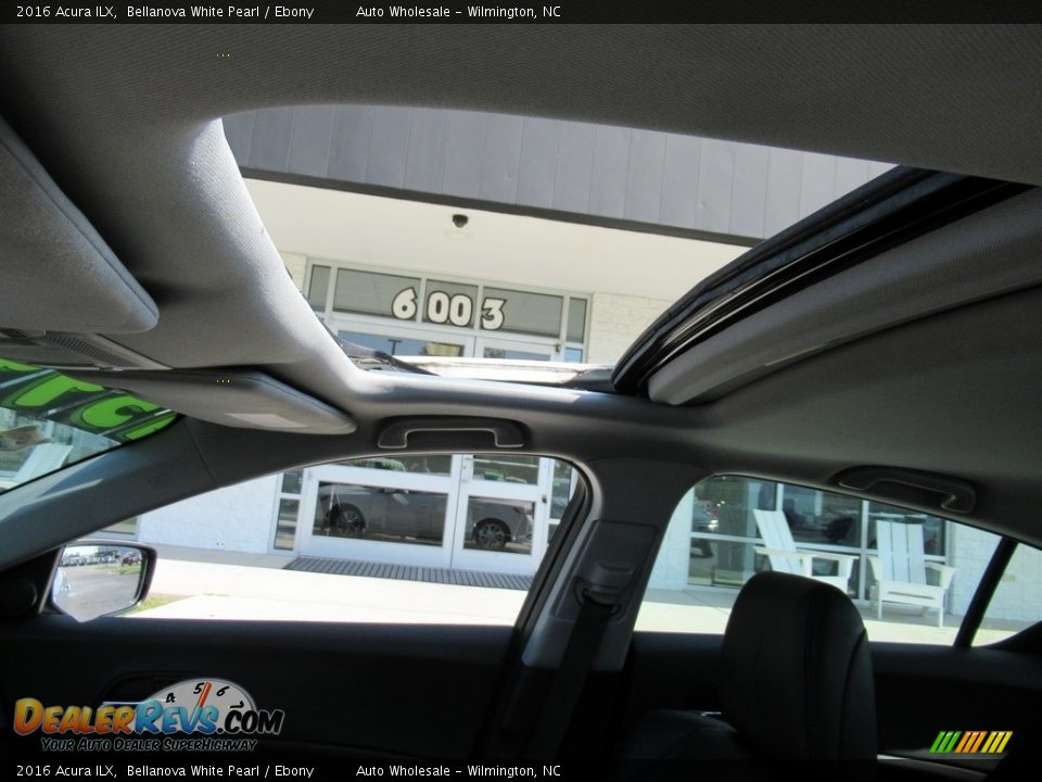2016 Acura ILX Bellanova White Pearl / Ebony Photo #11