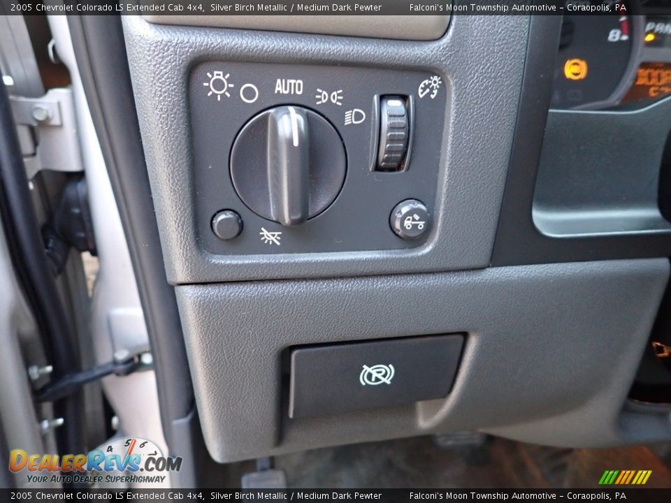 2005 Chevrolet Colorado LS Extended Cab 4x4 Silver Birch Metallic / Medium Dark Pewter Photo #21