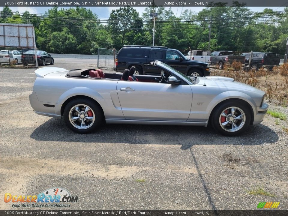 2006 Ford Mustang GT Deluxe Convertible Satin Silver Metallic / Red/Dark Charcoal Photo #6
